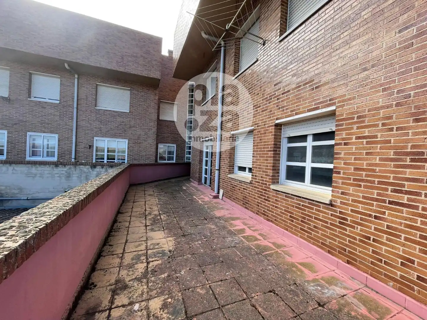 Vista exterior de Piso en venta en Belorado con Calefacción, Terraza y Trastero