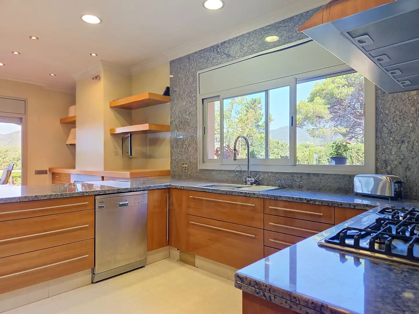 Kitchen of Houses for sale in Cabrils  with Heating and Terrace