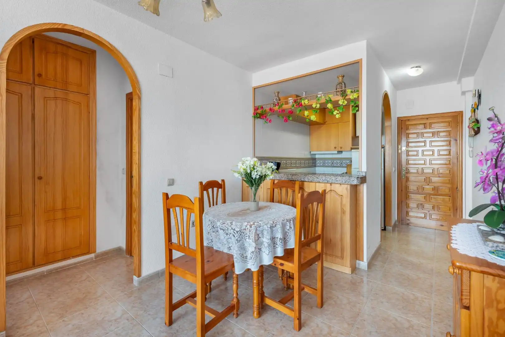 Esszimmer von Wohnungen zum Verkauf in Torrevieja mit Möbliert und Balkon