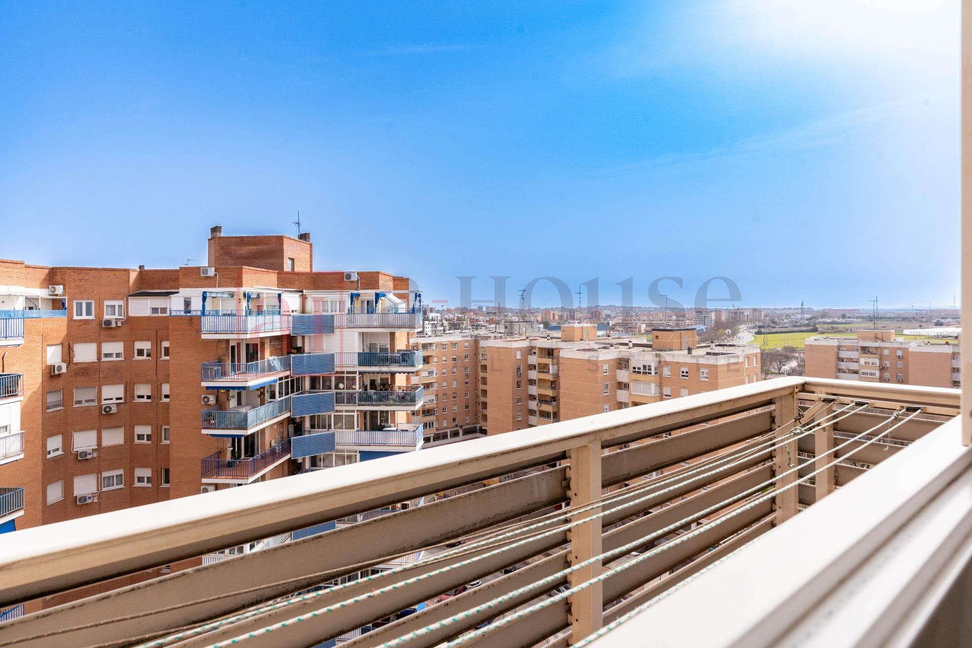 Terrace of Attic for sale in Móstoles  with Air Conditioner, Heating and Private garden