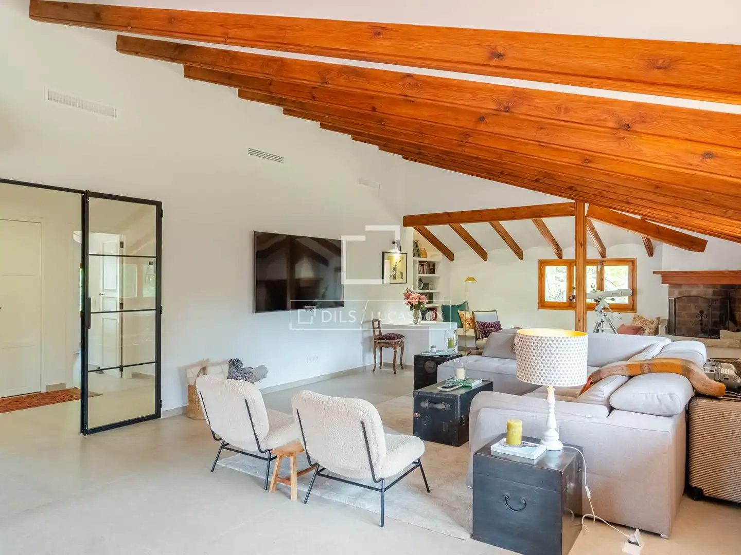 Sala d'estar de Casa o xalet de lloguer en Náquera amb Aire condicionat, Calefacció i Jardí privat