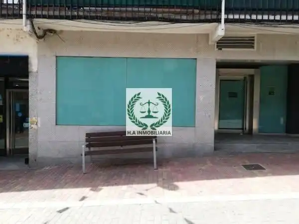Außenansicht von Geschaftsraum zum Verkauf in Manzanares El Real