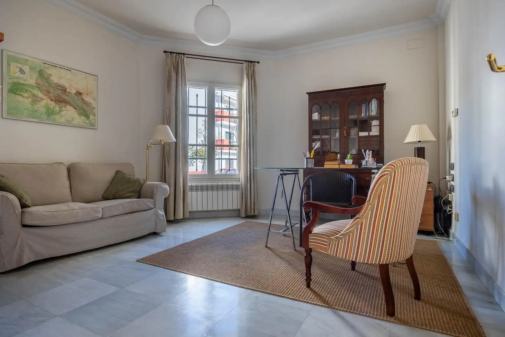 Sala de estar de Casa o chalet de alquiler en Aracena con Aire acondicionado, Jardín privado y Terraza