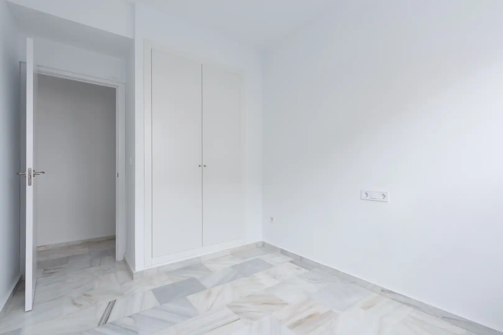 Piso en venta en Camas con Calefacción y Horno