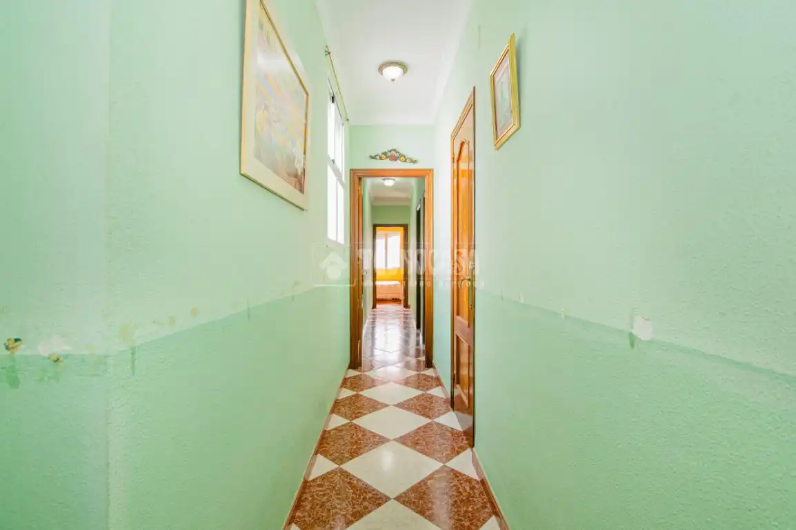 Piso en venta en Lucena con Aire acondicionado, Amueblado y Balcón