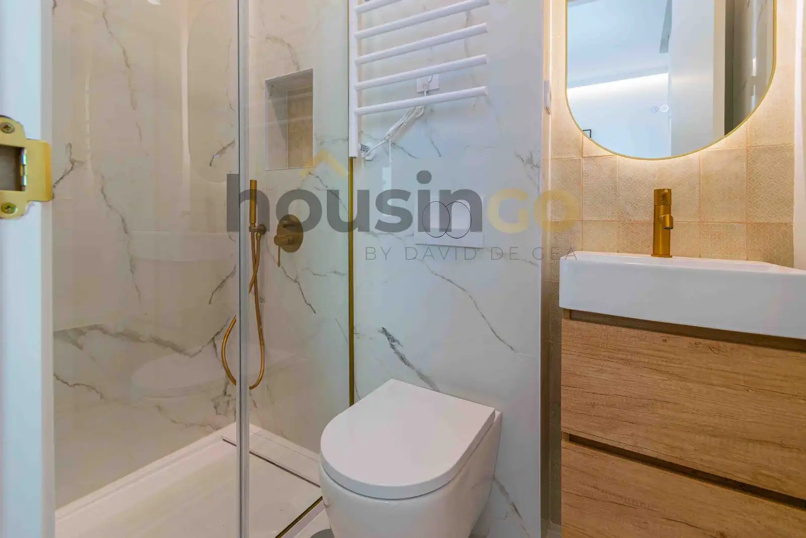 Baño de Ático en venta en Madrid con Aire acondicionado, Calefacción y Terraza