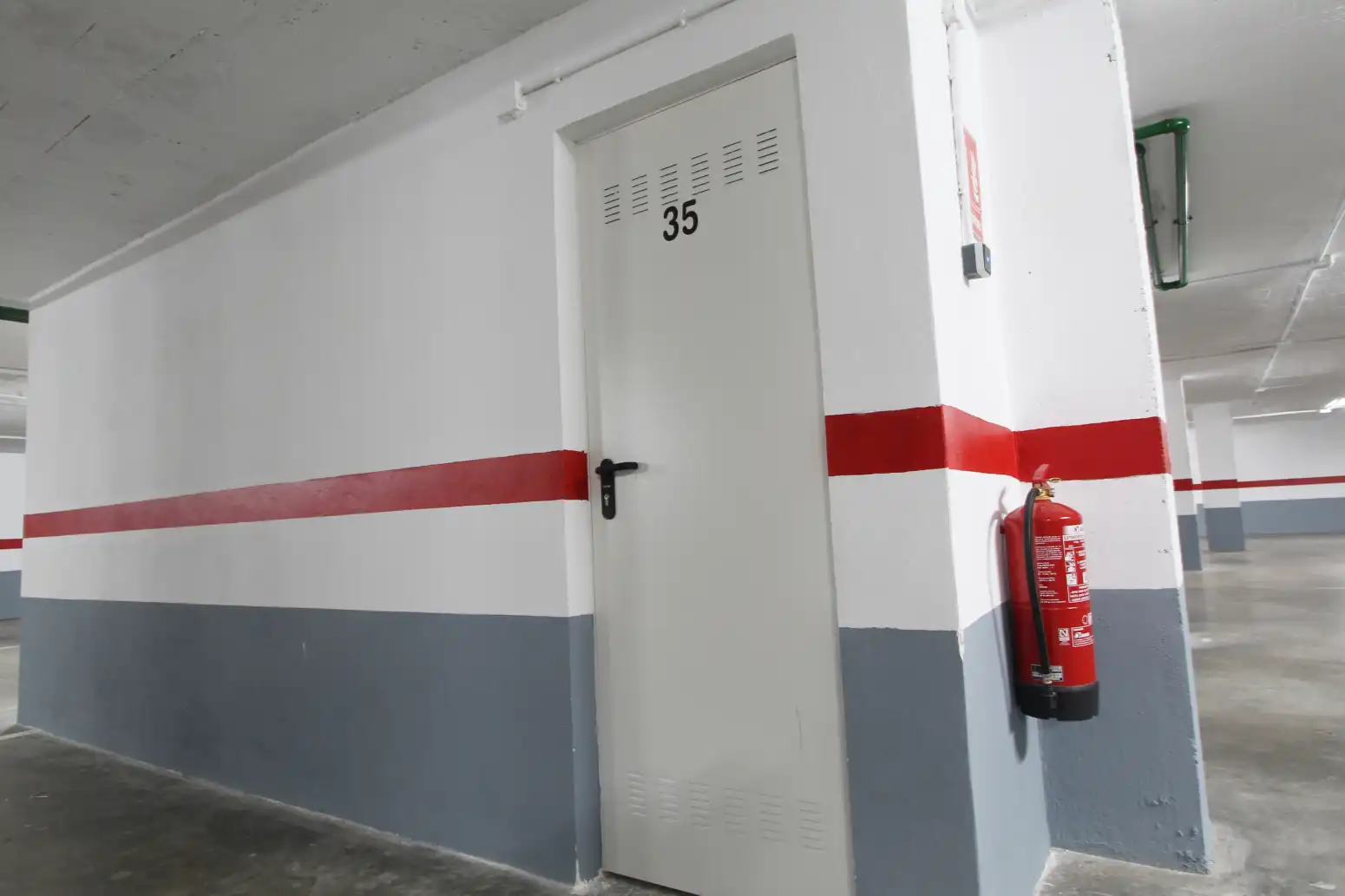 Wohnung zum Verkauf in Aldaia mit Terrasse und Abstellraum