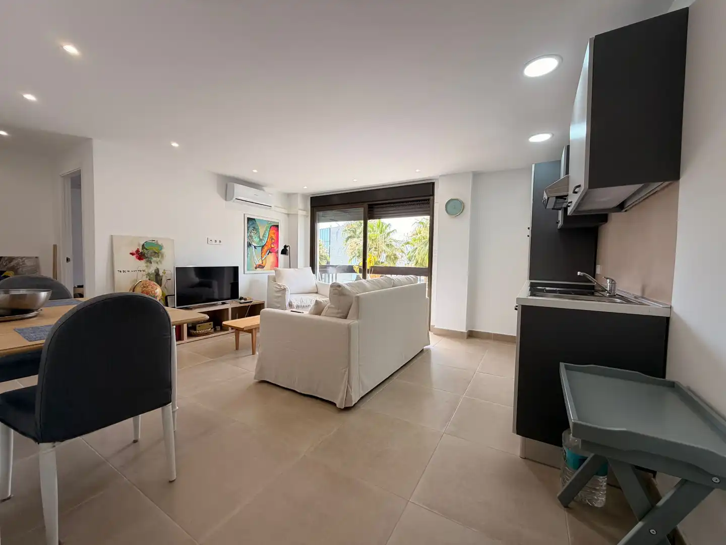 Sala de estar de Apartamento en venta en Torremolinos con Aire acondicionado, Terraza y Amueblado