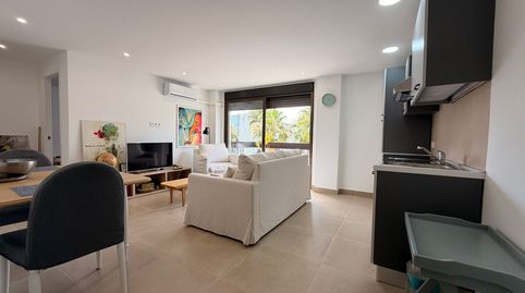 Foto 4 de Apartamento en venta en Calle al Andalus, Montemar, Torremolinos