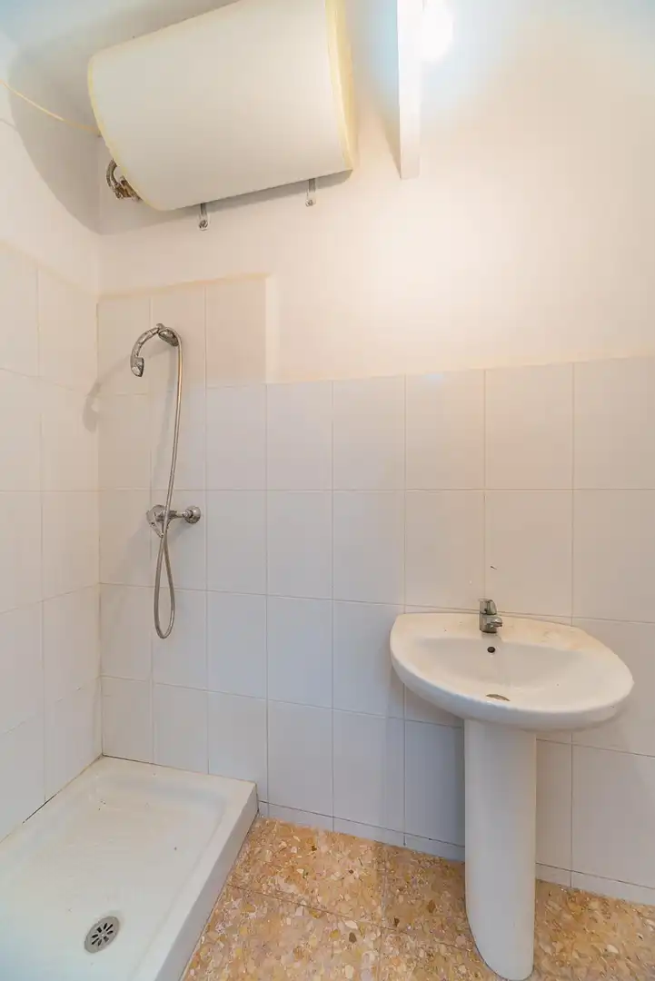 Local en venta en Calle MONSERRATE GUILABERT VALE, 77, Carrús Oeste