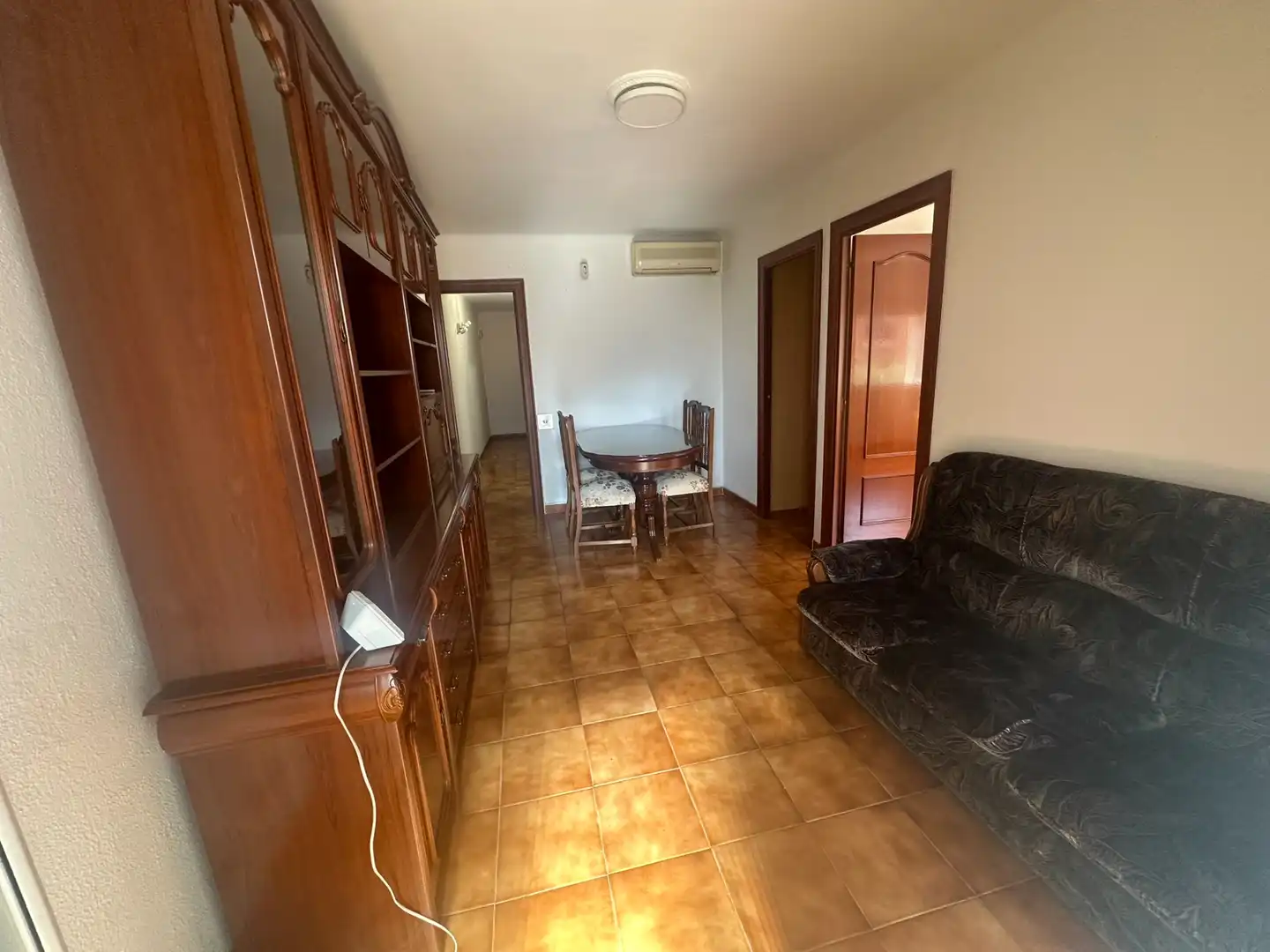 Sala de estar de Piso en venta en Santa Coloma de Gramenet con Aire acondicionado, Amueblado y Balcón
