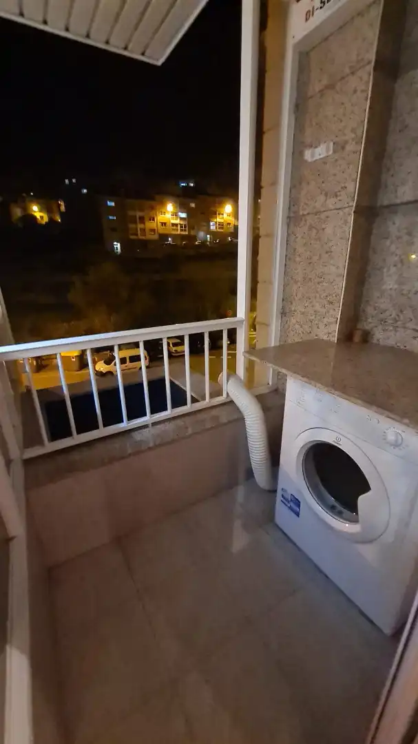 Terrassa de Pis de lloguer en Ourense Capital  amb Calefacció, Parquet i Moblat