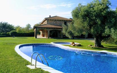 Schwimmbecken von Haus oder Chalet zum verkauf in Benabarre mit Heizung, Privatgarten und Terrasse