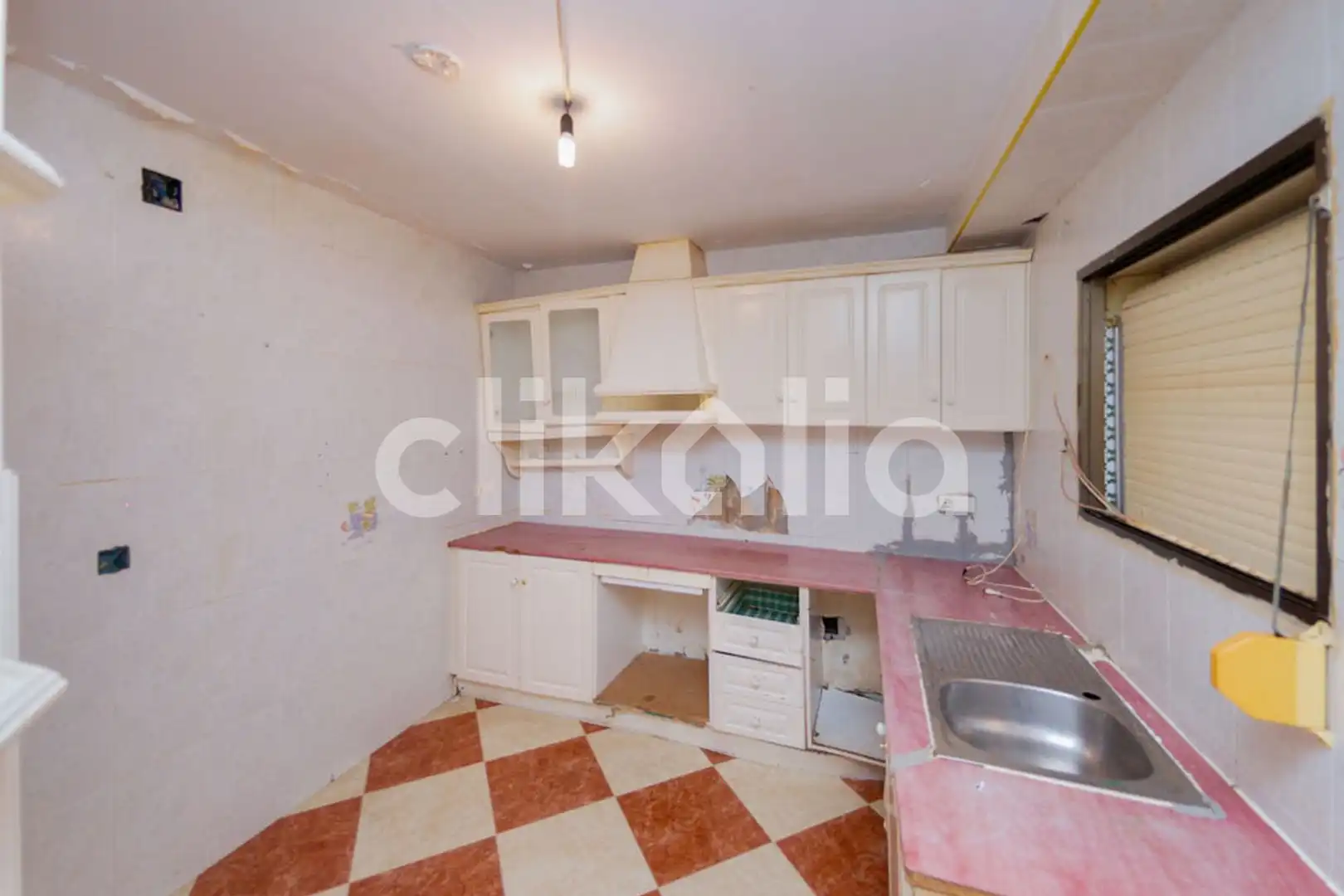 Cuina de Casa o xalet en venda en Motril amb Terrassa i Traster