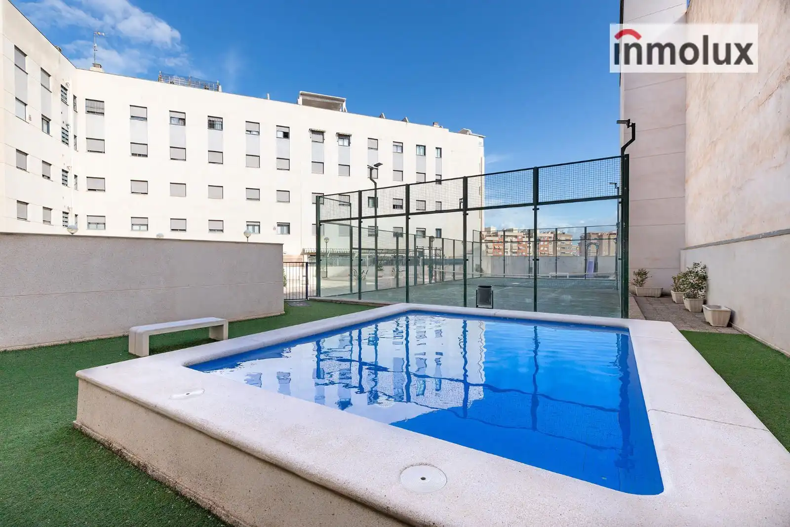 Pis amb piscina en venda a Jaime I