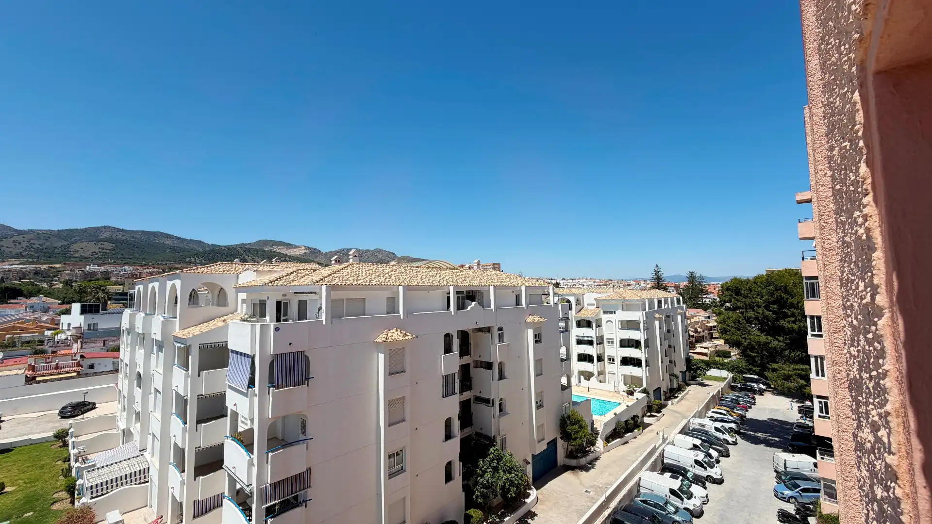 Außenansicht von Wohnung zum Verkauf in Benalmádena mit Gemeinschaftspool