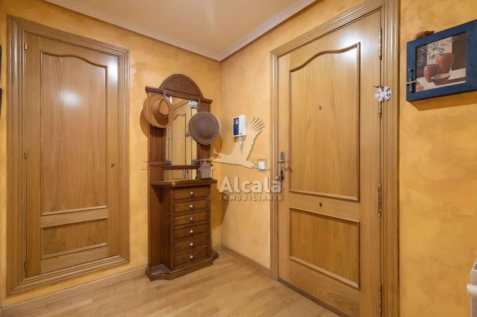 Flat for sale in Alcalá de Henares  with Air Conditioner, Heating and Private garden