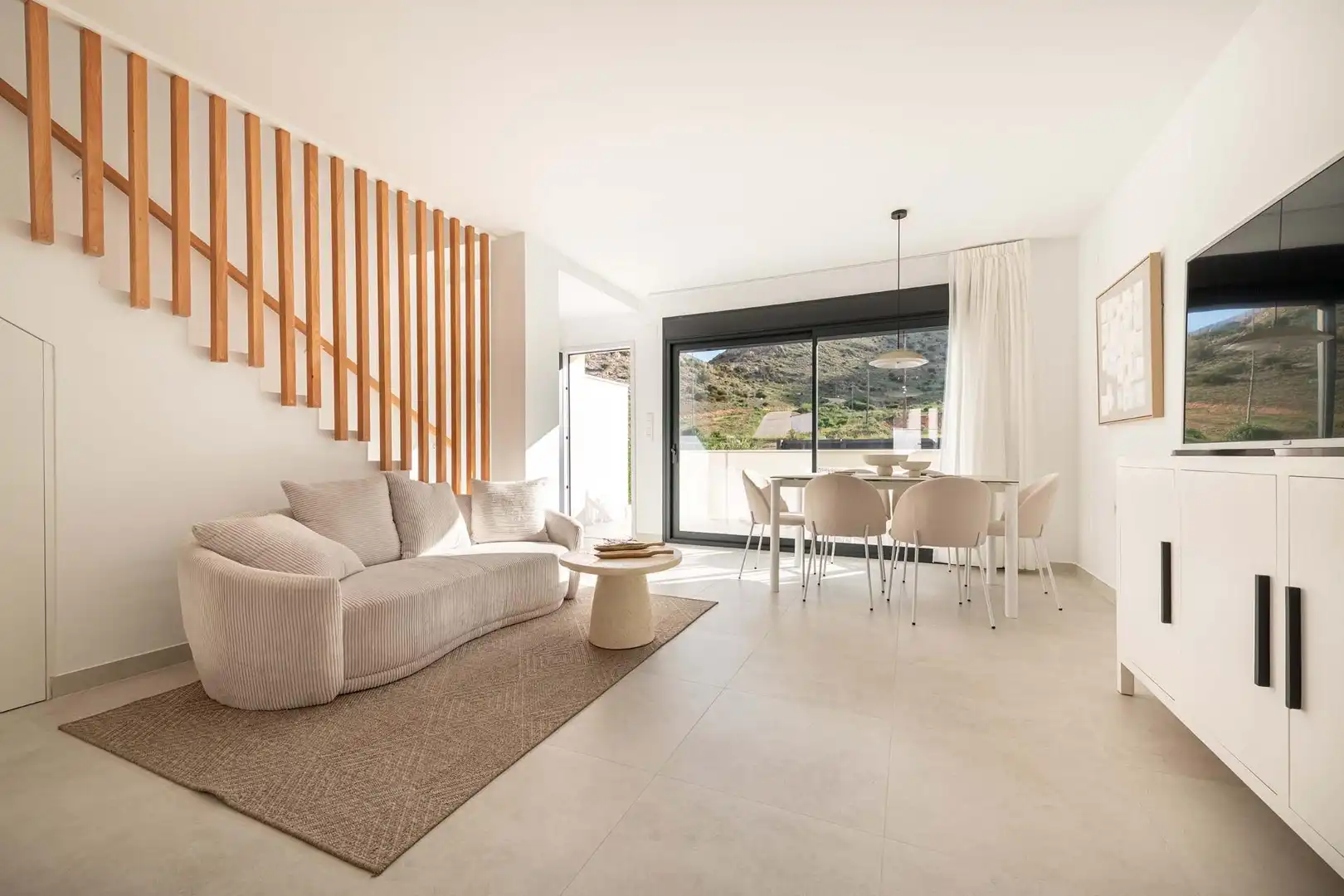 Terraced house with pool for sale in INGLATERRA, imagen 3