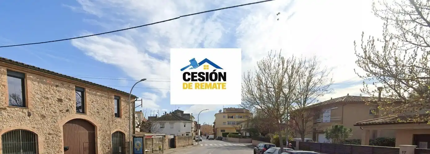 Flat with lift for sale in Sant Pere Pescador