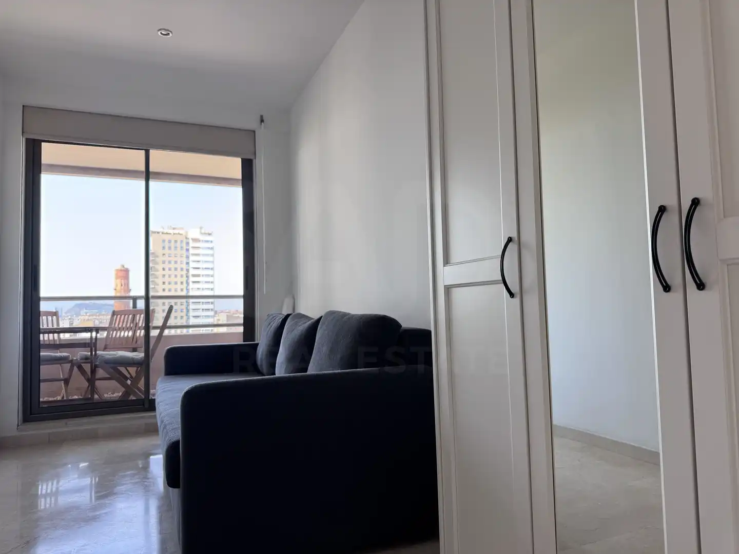 Bedroom of Flat for rent in Barcelona