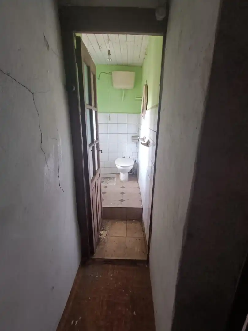 Badezimmer von Einfamilien-Reihenhaus zum Verkauf in Grado mit Abstellraum