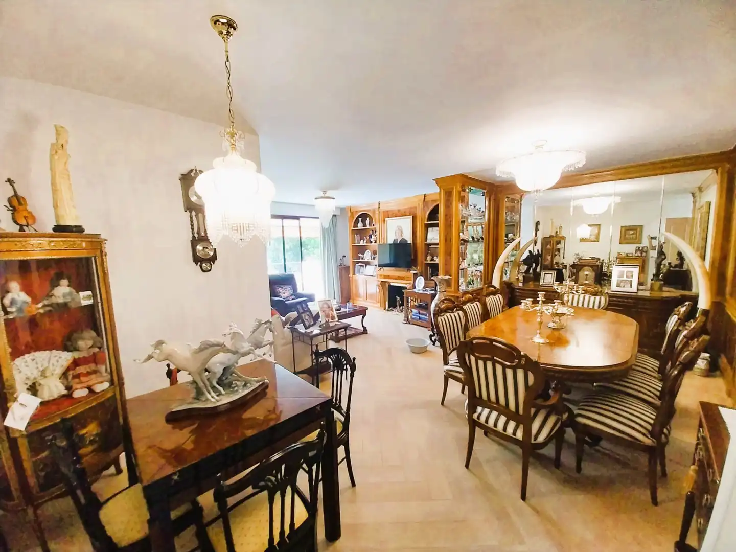 Piso con piscina en venta en Avenida de los Madroños, imagen 7