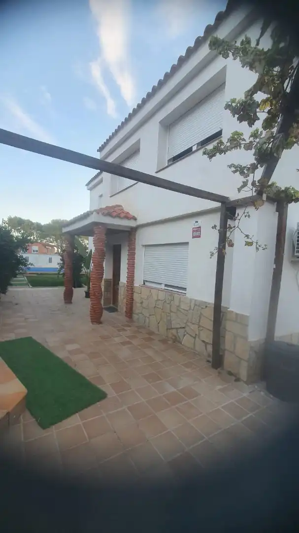 Vista exterior de Casa o chalet en venta en Manises con Aire acondicionado, Jardín privado y Terraza