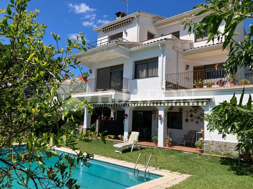 Casa con terraza en venta en Teià, imagen 2