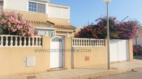 Foto 2 de Casa adosada en venda a Calle Narcisos, Los Urrutias, Cartagena