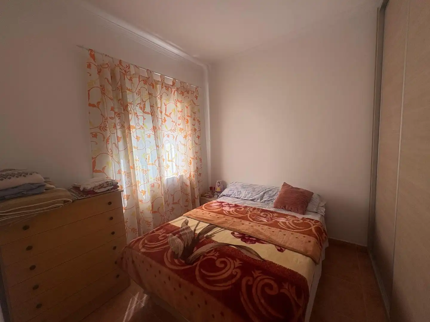 Bedroom of Flat for sale in Algeciras