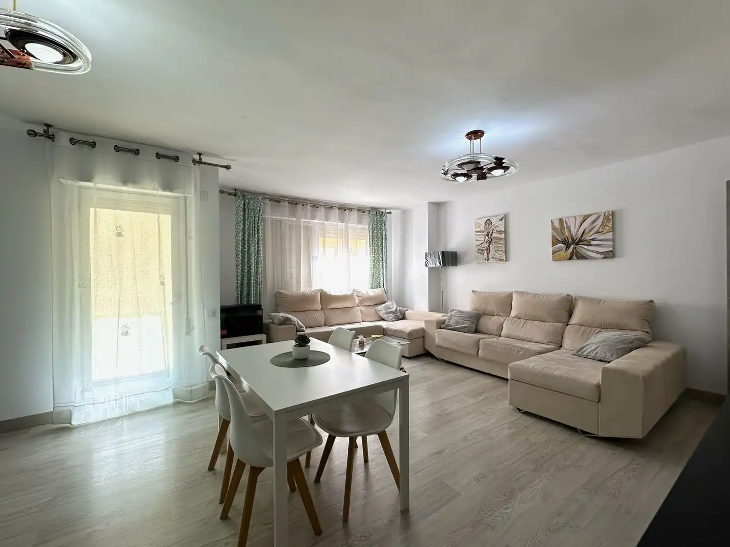 Sala de estar de Piso en venta en Ontinyent con Aire acondicionado, Calefacción y Trastero
