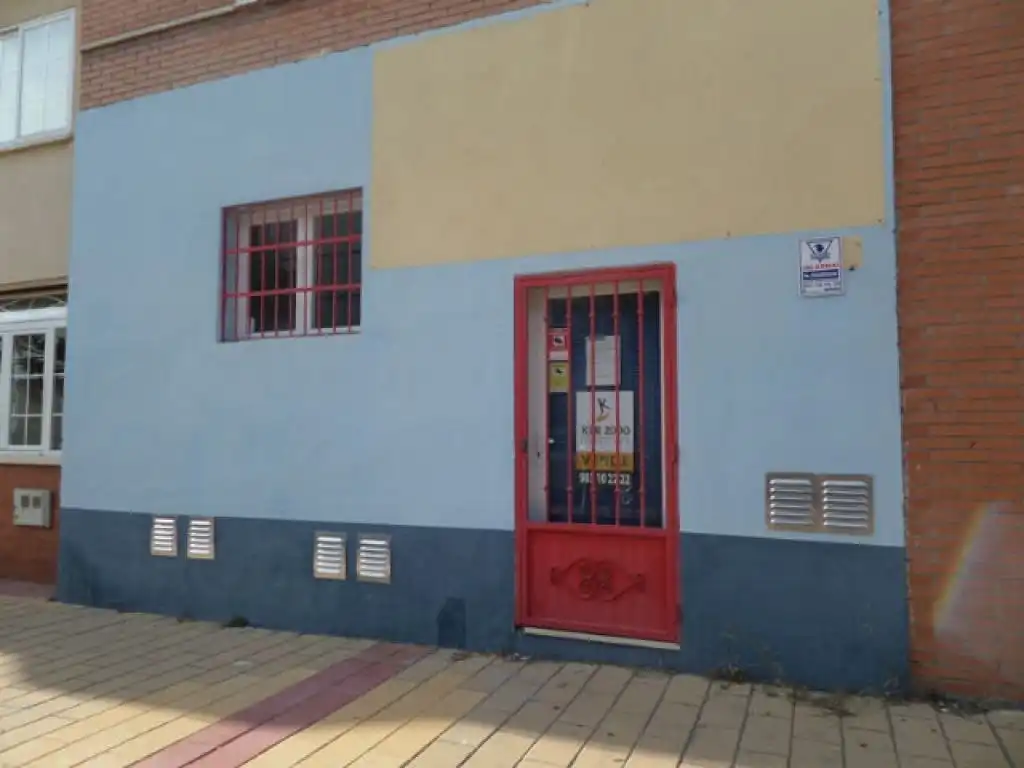 Local comercial en venda a Calle La Carballeda, imagen 4