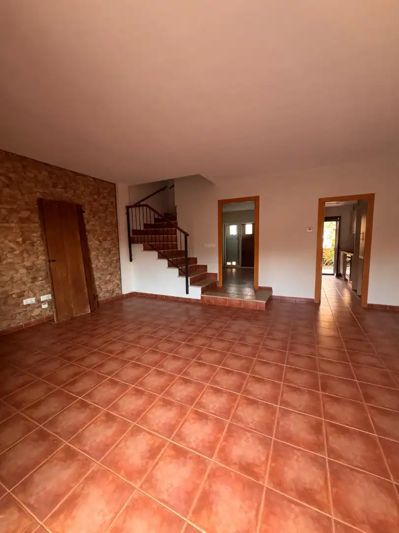 Adossat amb terrassa en venda a Carrer de Can Vinyes, imagen 12