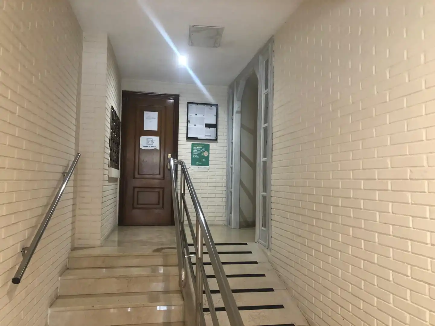 Pis en venda en Oviedo  amb Calefacció, Jardí privat i Parquet