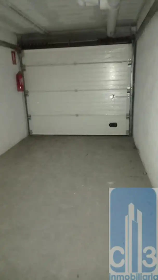 Local comercial en venda a Monzón, imagen 5