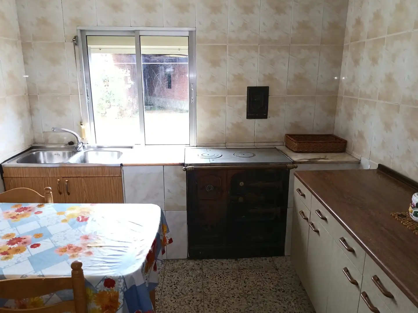 Cocina de Casa o chalet en venta en La Parrilla  con Calefacción, Jardín privado y Terraza