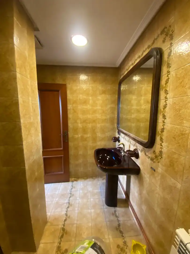 Badezimmer von Maisonette zum Verkauf in Calahorra mit Klimaanlage, Heizung und Parkett