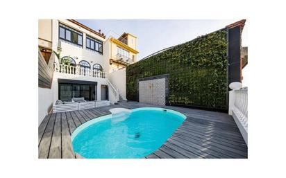 Swimming pool of House or chalet for sale in  Barcelona Capital