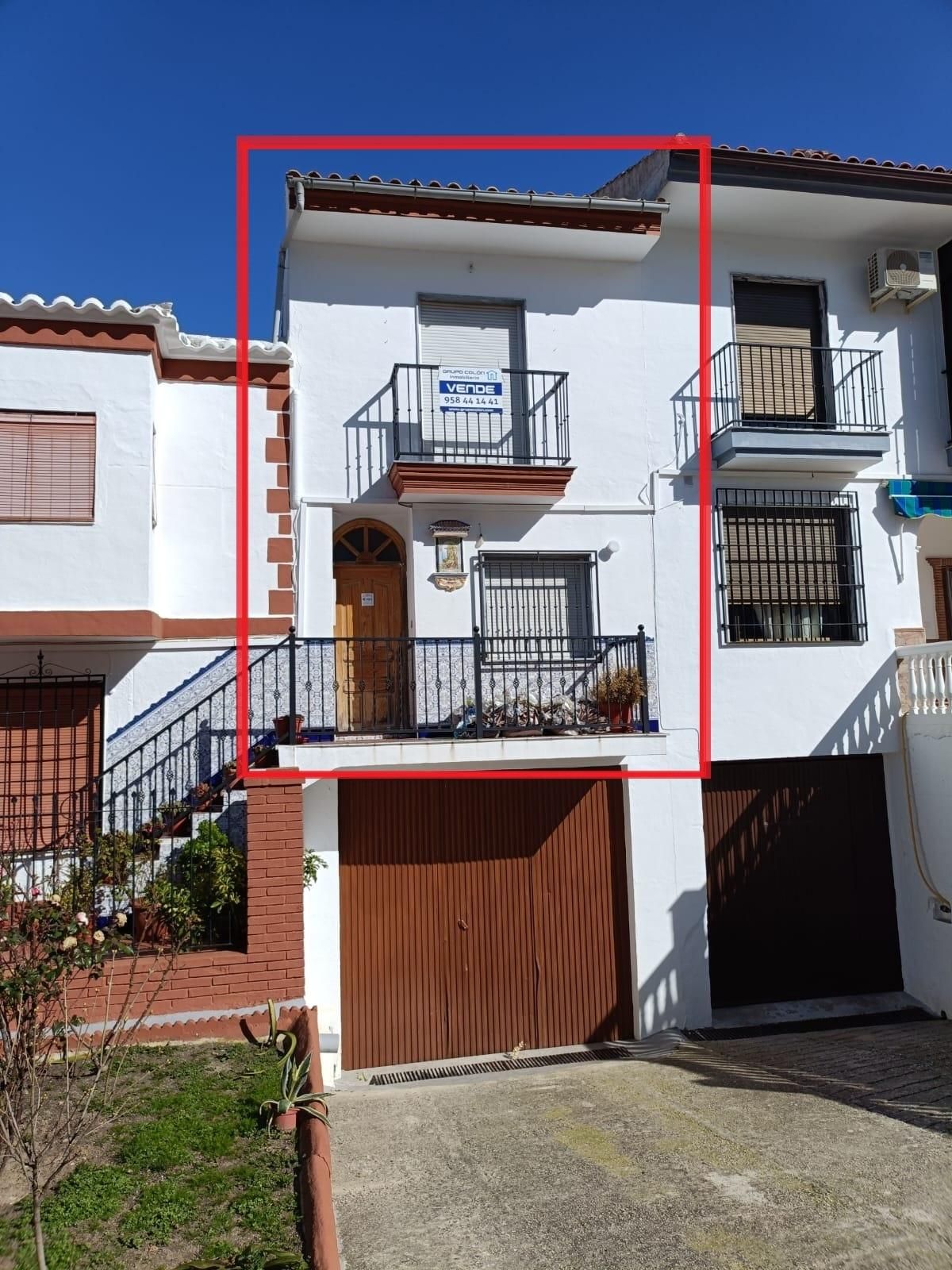 Vista exterior de Dúplex en venda en Loja amb Balcó
