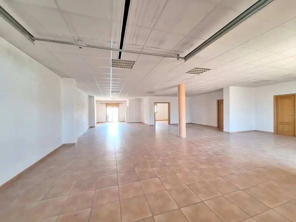 Detached house with terrace for sale in El Pinós / Pinoso, imagen 3