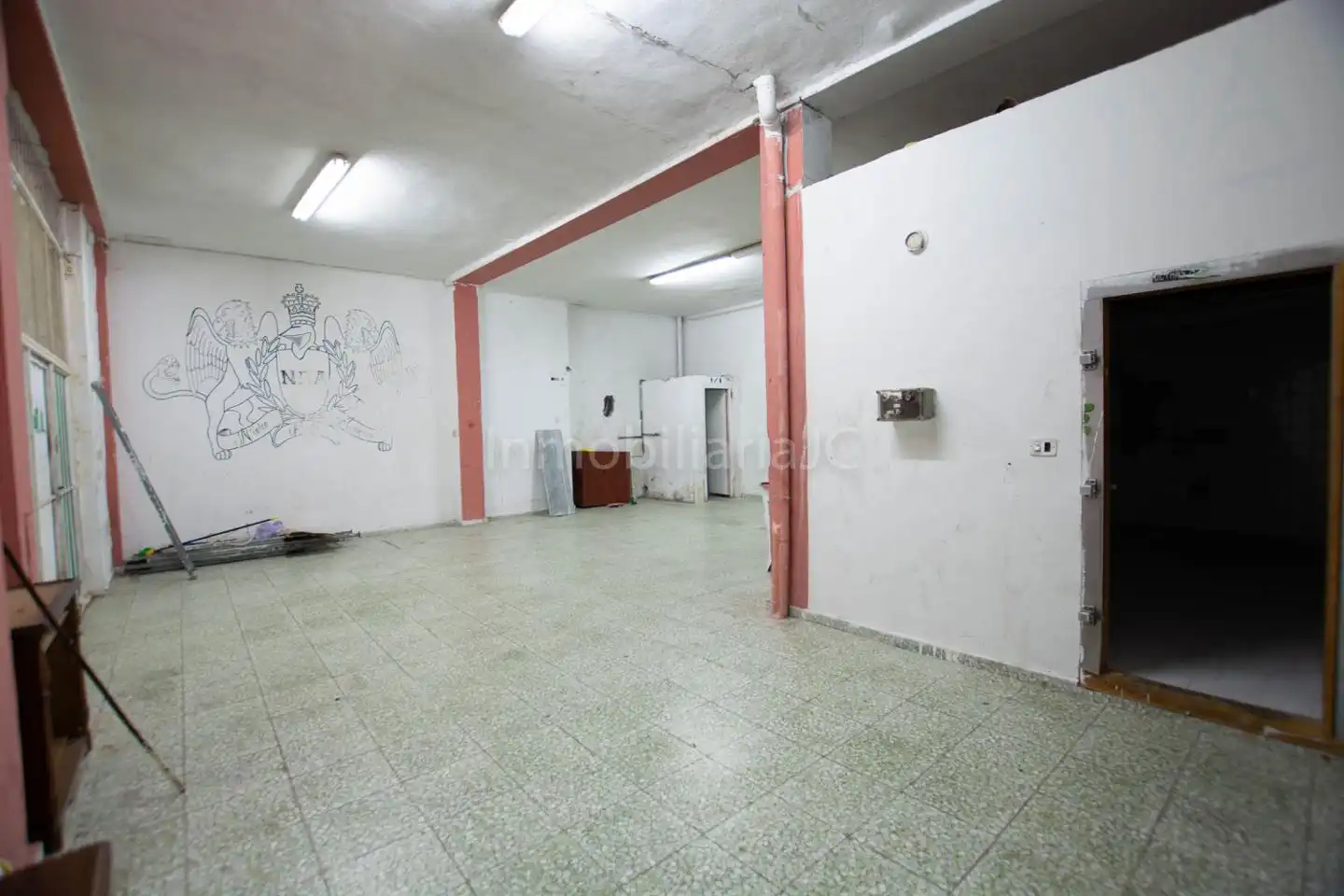 Local comercial en venda a Ampuero