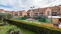 Vista exterior de Pis en venda en Villanueva del Pardillo amb Terrassa