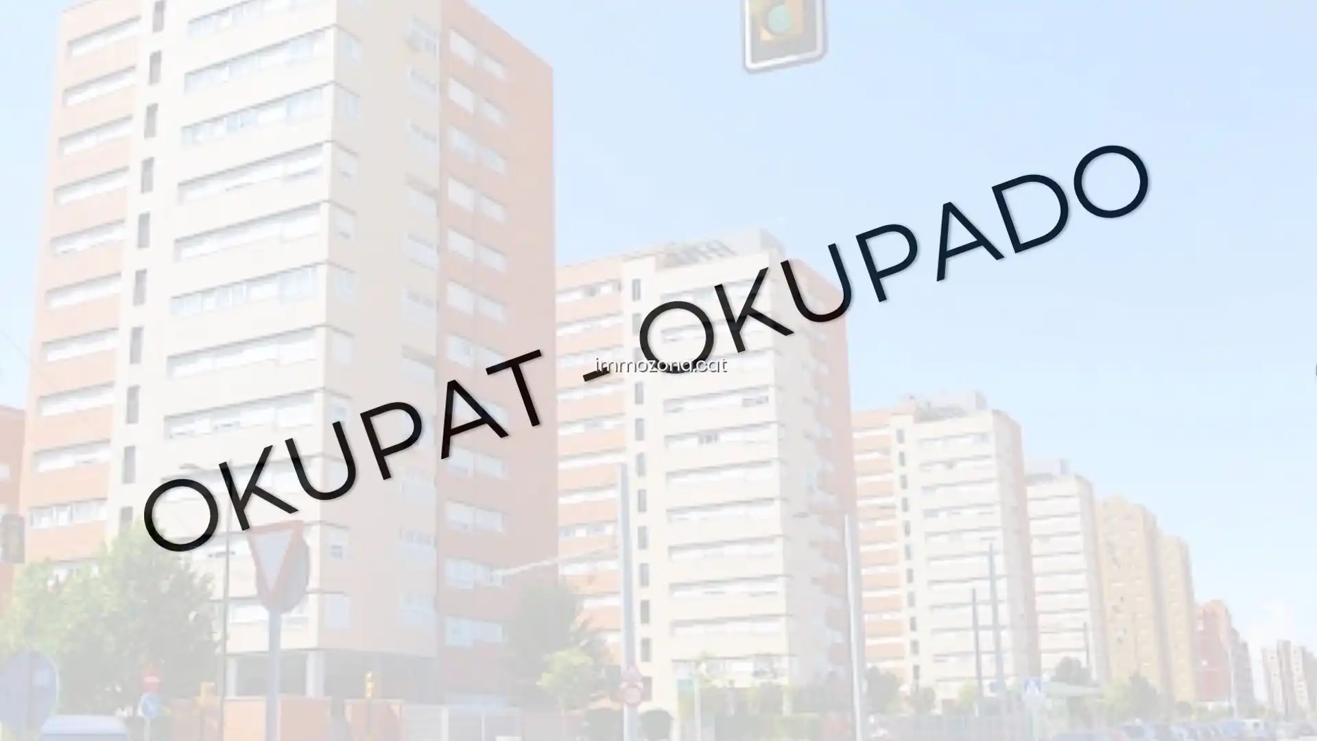 Aparcament de Àtic en venda en  Barcelona Capital