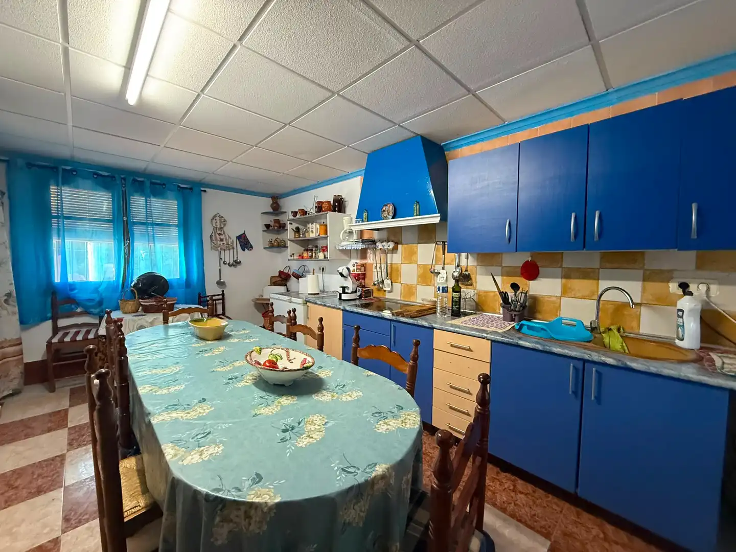 Cocina de Casa o chalet en venta en Argamasilla de Alba con Jardín privado, Terraza y Piscina