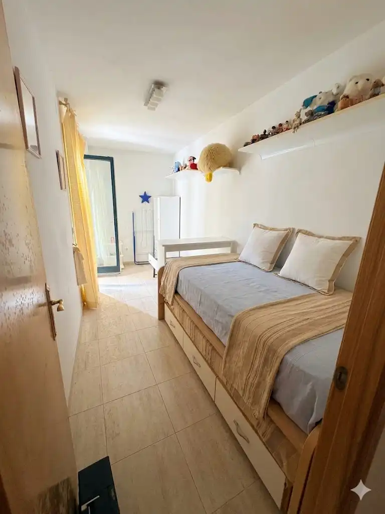 Flat with terrace for sale in Carrer Torrent de Can Magí, imagen 7