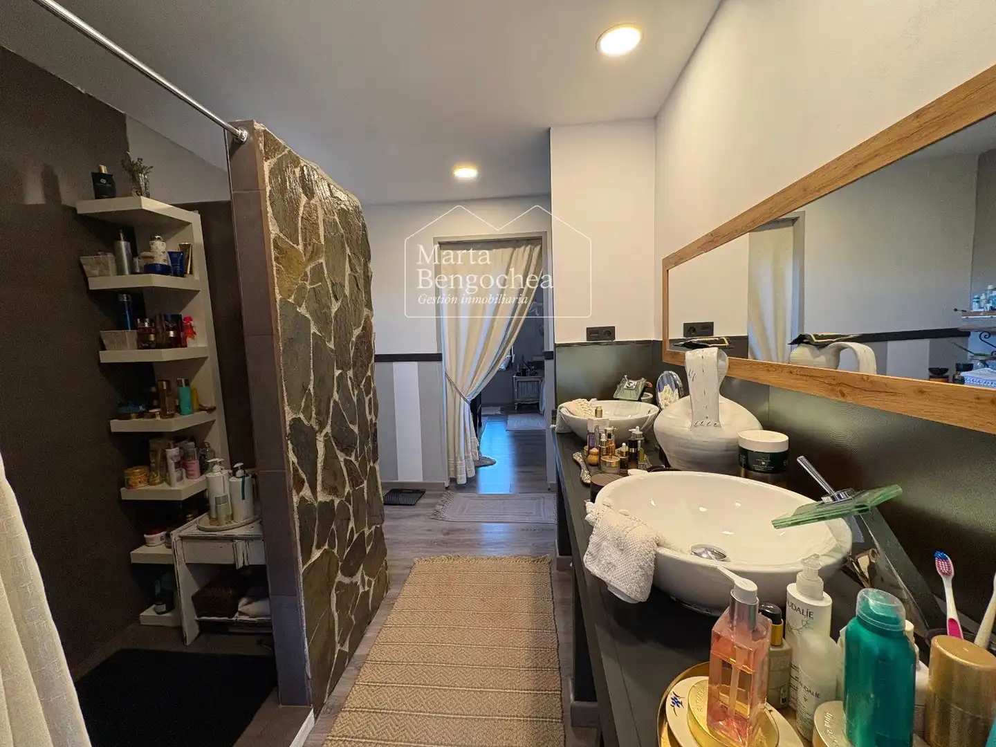 Bathroom of Houses for sale in Condado de Treviño  with Heating, Terrace and Furnished