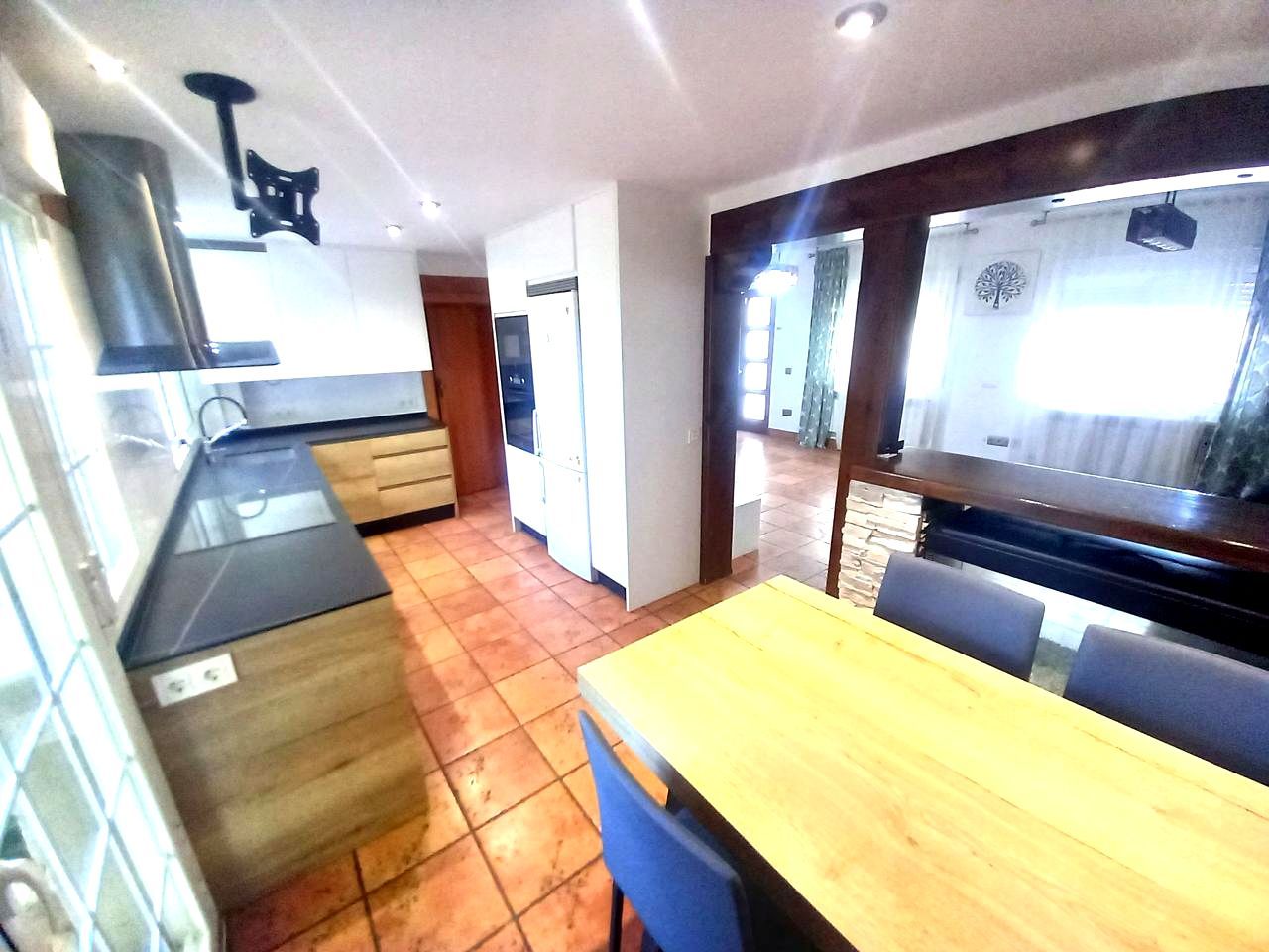 Kitchen of House or chalet for sale in  Zaragoza Capital  with Air Conditioner, Heating and Private garden
