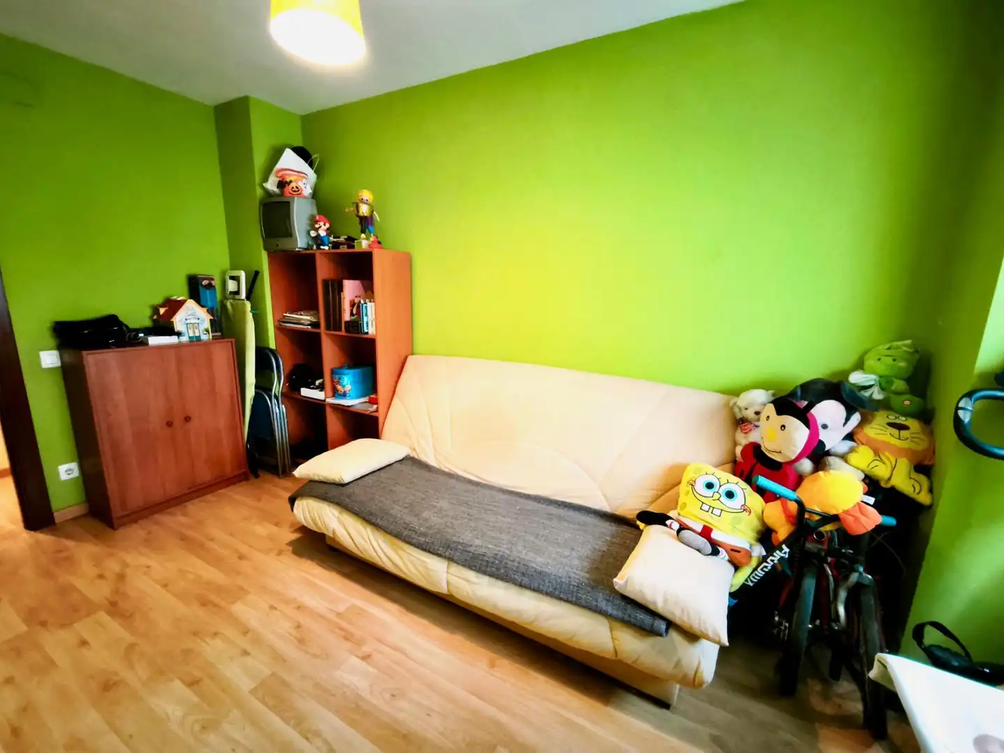 Living room of Flat for sale in Sabadell  with Air Conditioner, Heating and Parquet flooring