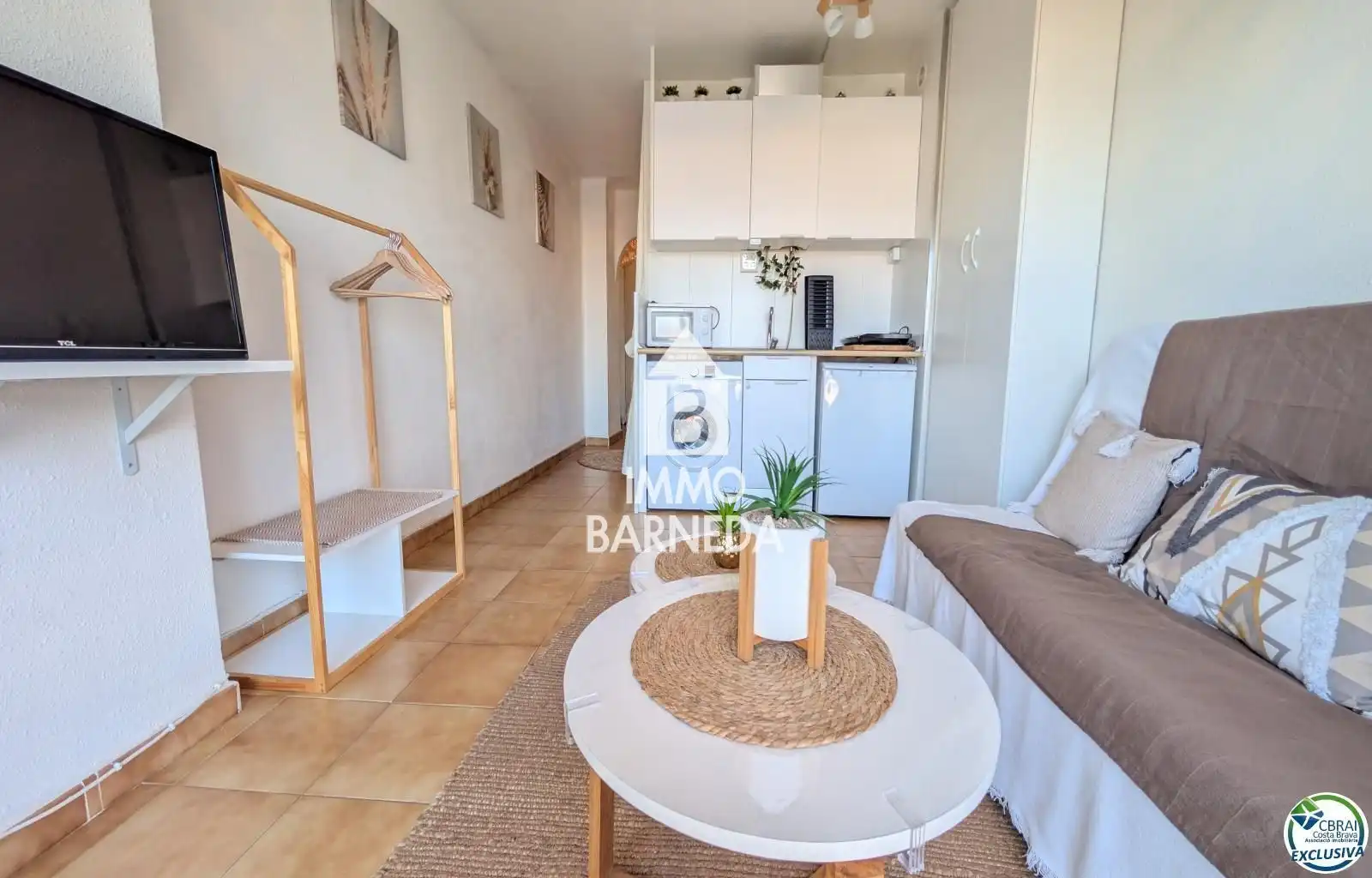 Außenansicht von Wohnung zum Verkauf in Empuriabrava mit Heizung, Terrasse und Möbliert