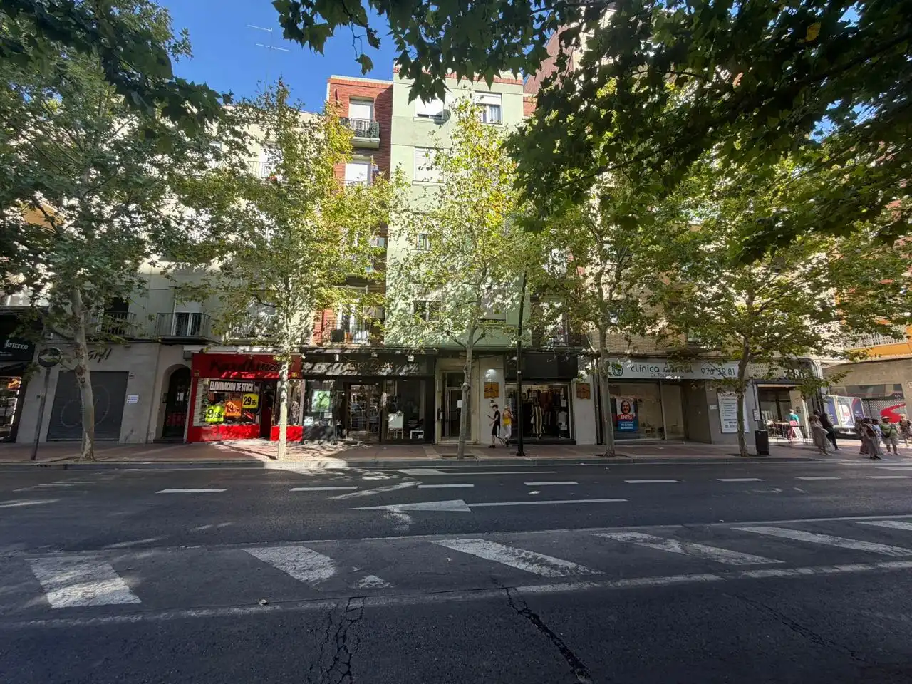 Pis amb terrassa en venda a Avenida de Madrid